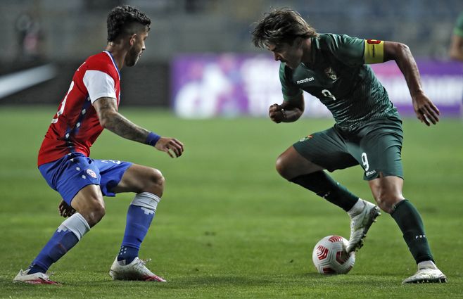 Marcelo Martins, de gran partido n Bolivia ante Venezuela. Hoy tiene el desafío de quebrar a la defensa chilena