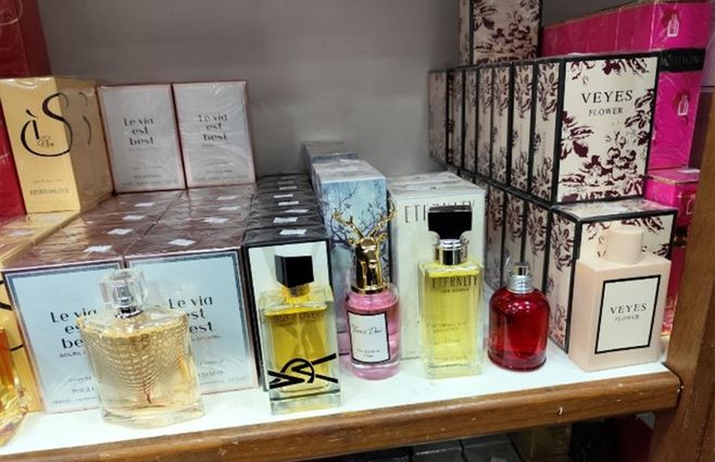 perfumes-2.jpg