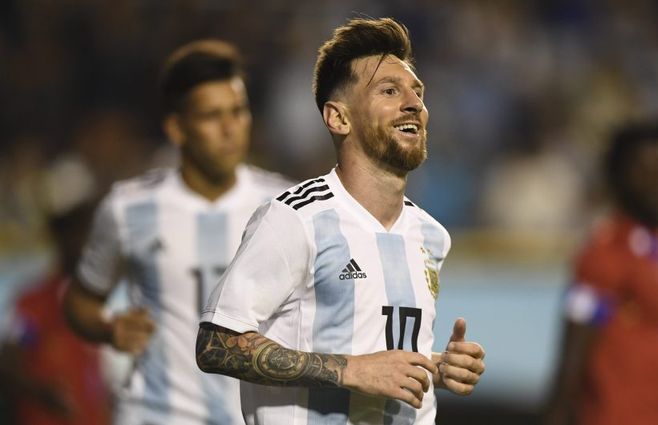 Lionel Messi hizo tres goles por sexta vez en su carrera con la selección argentina.&nbsp;