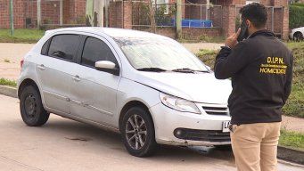 Foto: Subrayado. Auto Volkswagen Gol partícipe en el doble homicidio, incautado en Piedras Blancas.