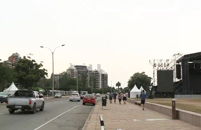 Foto: canal 10. Rambla de Montevideo en la mañana de este viernes.