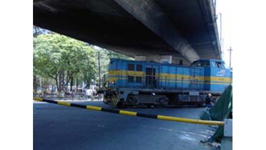 Mujer asesinada por su pareja en plaza de deportes del Prado