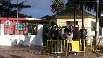 robaron otra vez la escuela y padres piden estufas para los ninos