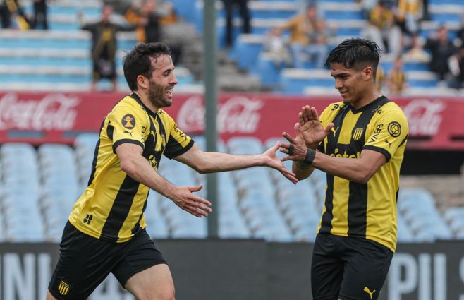 gol mayada peñarol river plate calusura 2023 foco uy (1).jpeg