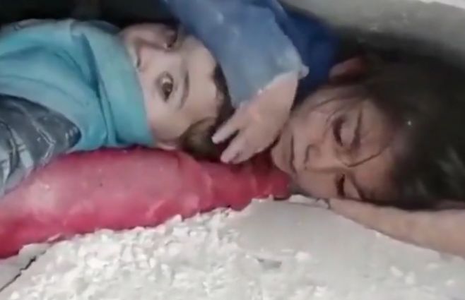 niños-rescatados-siria.jpg