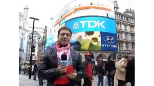 Subrayado en la final del Liverpool con Suárez y Coates