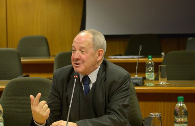 Licenciado en Administración Ricardo Gil Iribarme