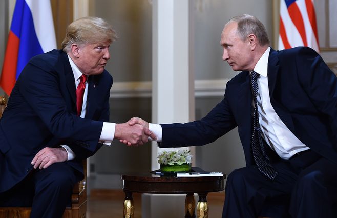 Trump-Putin-cumbre-en-Helsinki-AFP.jpg