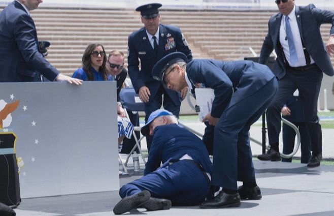 tropezon-biden-afp.jpg