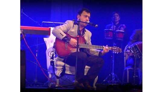 El fenómeno popular del momento: Lucas Sugo copó Montevideo