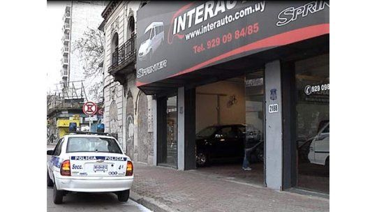 Cinco detenidos por rapiña a automotora del Cordón