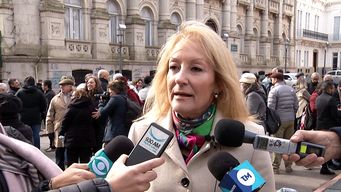 crece la aprobacion a la gestion de la intendenta cosse a 51%