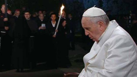 papa via crucis
