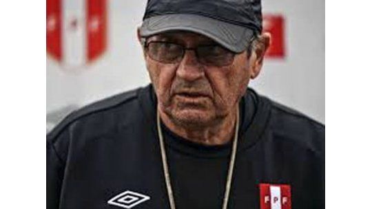 El uruguayo Markarián anunció su renuncia a la selección de Perú