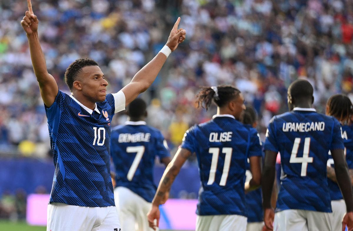 Con show de Mbappé y Olise, Francia goleó 3-0 a Suecia y pasó a octavos del Mundial