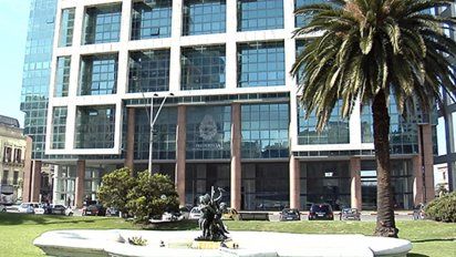 poder ejecutivo fijo en $ 15.000 el nuevo valor del salario minimo nacional