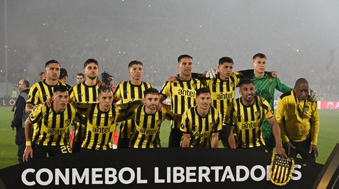Peñarol derrotó 3-1 a Botafogo, pero no le alcanzó para llegar a la final de la Copa Libertadores Peñarol derrotó 3-1 a Botafogo, pero no le alcanzó para llegar a la final de la Copa Libertadores