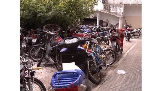 Picadas: incautan 170 motos en operativo nocturno en Las Piedras