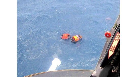 Naufragó un barco con unos 350 pasajeros en Papúa Nueva Guinea