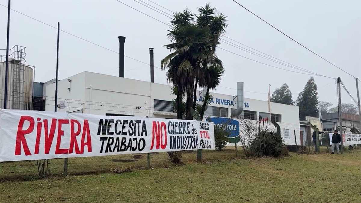 Conflicto en Conaprole: asamblea de productores pidió al gobierno garantizar “relaciones laborales sanas y justas”