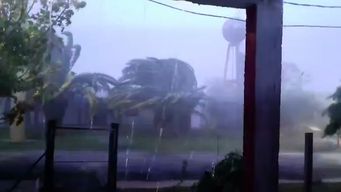 doble advertencia para seis departamentos: tormentas que pueden llegar a severas y lluvias abundantes