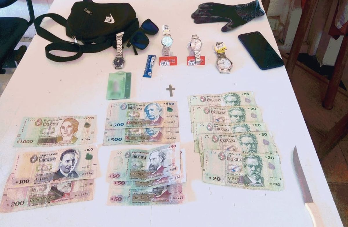 Foto cedida a Subrayado. Lo incautado a los adolescentes detenidos. Foto cedida a Subrayado. Lo incautado a los adolescentes detenidos.