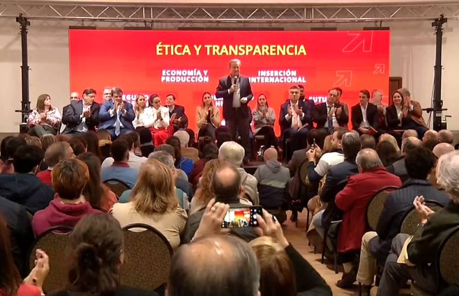 gurmendez-presentó-programa-de-gobierno.jpg