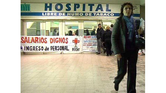 Paro en Hospital de Clínicas por reclamo de más personal