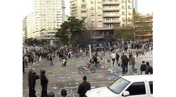 Festejos terminaron con robos y detenidos en explanada municipal