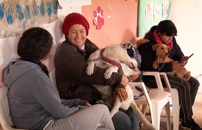 mascotas-y-humanos-en-barros-blancos.jpg