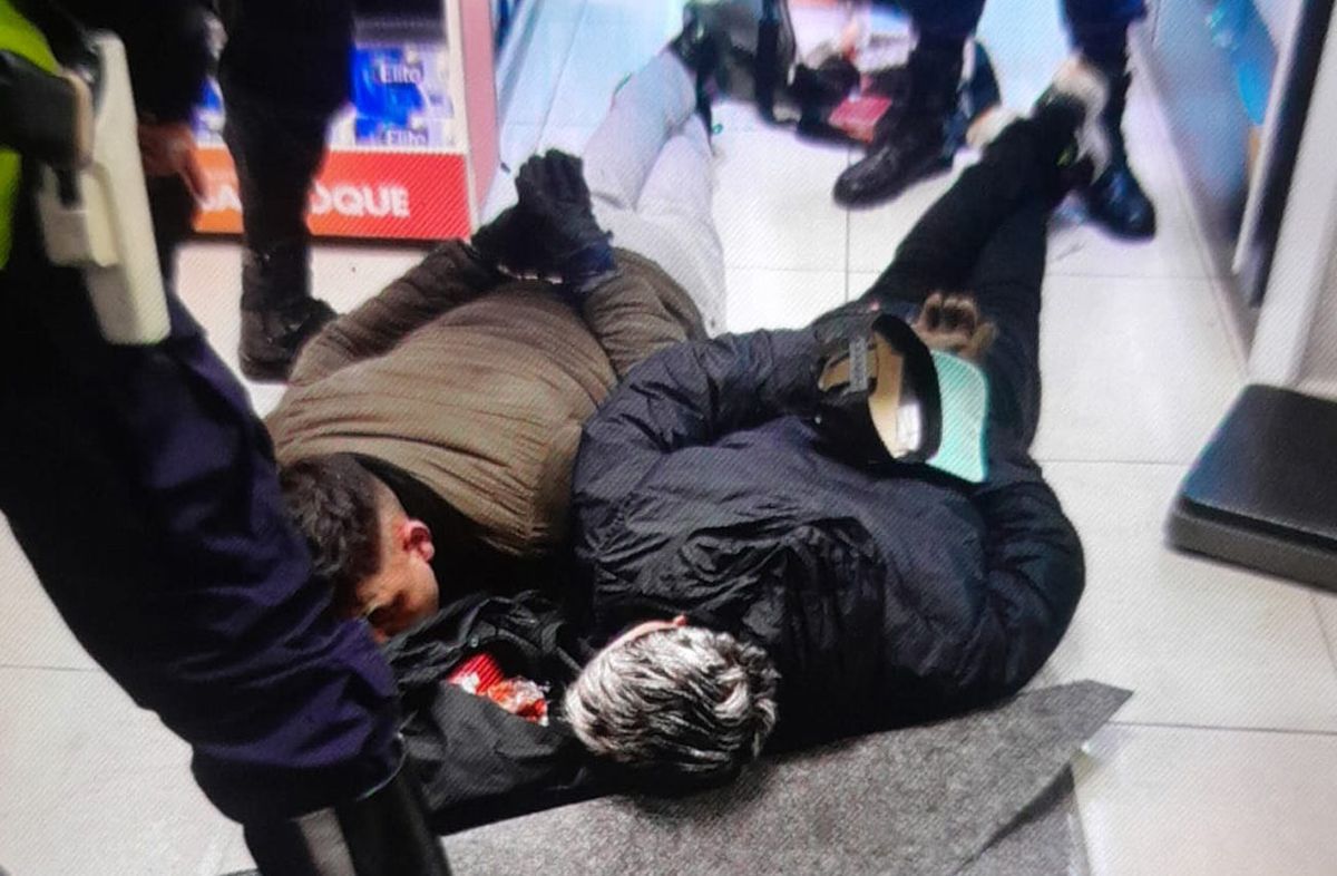 Siete meses de libertad a prueba para delincuentes que fueron detenidos cuando cometían un robo piraña