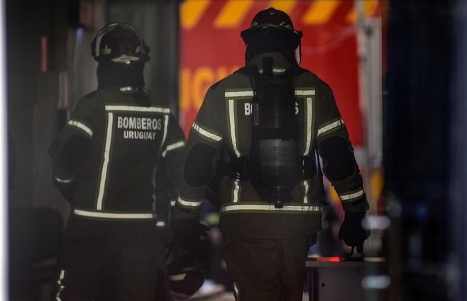 focouy bomberos bombero incendio