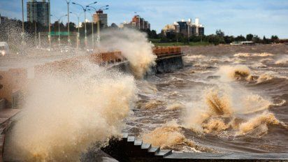 doble alerta amarilla por tormentas y vientos fuertes y persistentes
