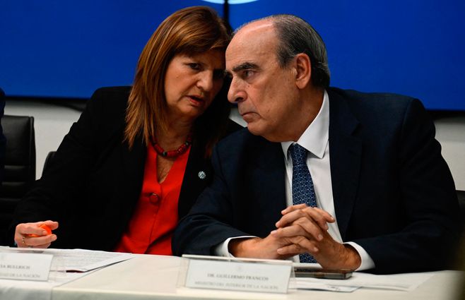 GUILLERMO--FRANCOS--GOBIERNO--ARGENTINO--AFP.jpg
