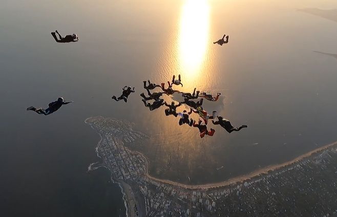 paracaidistas-punta-del-este.jpg