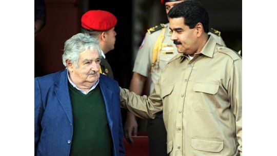 Mujica rechazó incidentes en Venezuela y espera visita de Maduro