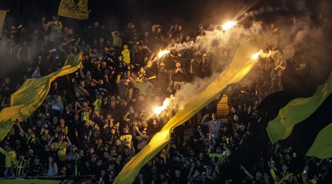 Peñarol lo dio vuelta y derrotó 3-2 a Cerro Largo por la última fecha del Torneo Apertura Peñarol lo dio vuelta y derrotó 3-2 a Cerro Largo por la última fecha del Torneo Apertura