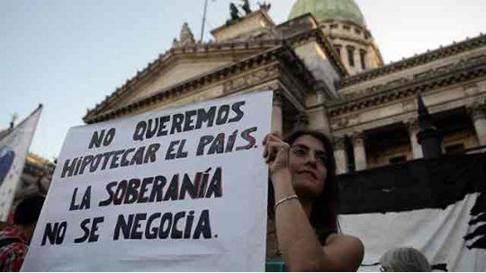fondos buitre protesta, parlamento, argentina