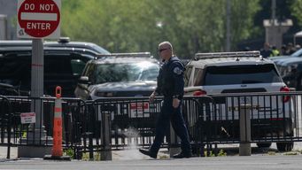 bebe de 7 meses murio en un tiroteo ocurrido en brooklyn; dos individuos en moto dispararon, uno esta detenido