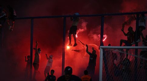 Cinco detenidos en operativo por el clásico: uno pretendía ingresar cartucho calibre 45 al Gran Parque Central