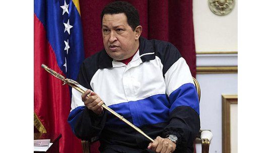 Chávez viajó a Cuba y dejó Venezuela en manos de Maduro