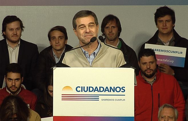 ernesto-talvi-lanzamiento-movimiento-ciudadanos.jpg