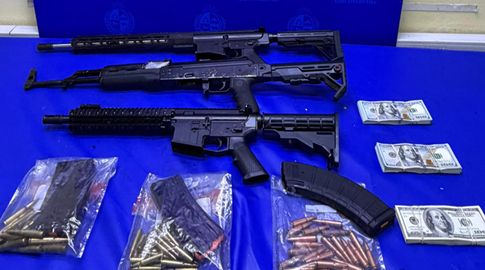 Clan Albín: condenan al delincuente que circulaba con armas de guerra, municiones y USD 30.000 en Parque Roosevelt