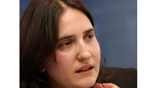 Autorizan pago de medio millón de dólares a Macarena Gelman