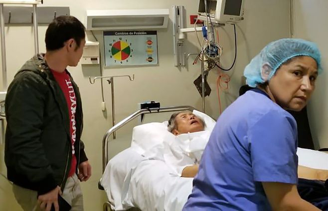 Alberto Fujimori Perú en la clínica AFP.jpg