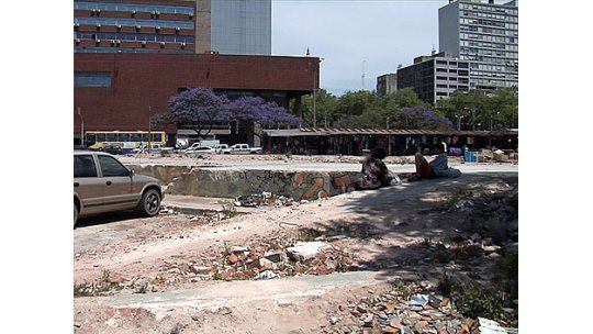 Construirán galería comercial con 180 locales en el ex Control