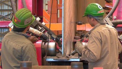 produccion industrial se recupera en diciembre, pero cae casi 5% en 2020