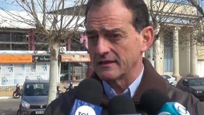 cabildo abierto investiga vinculo neonazi de un dirigente