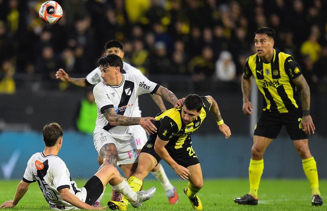 danubio-peñarol-foco-uy-campeón-del-siglo