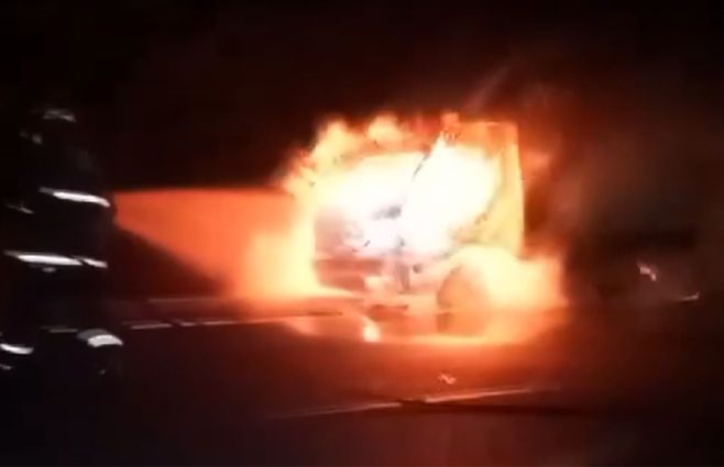 incendio-camion.jpg
